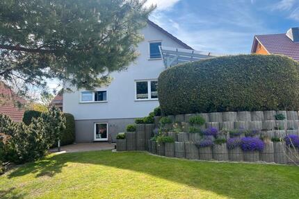 Einfamilienhaus in Erfurt - 980.000,00&nbsp;EUR Kaufpreis, ca.&nbsp; 261,00&nbsp;m&sup2; in Erfurt (PLZ: 99090) Kühnhausen