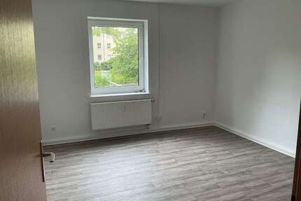 Wohnung zum Mieten in Brandenburg an der Havel 375,00 € 45.3 m²