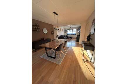 Haus zum Kaufen in Schwalbach 260.000,00 € 135 m²