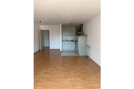 Tolle 2 Zimmer Wohnung ab 15.4. zu vermieten - Wertingen