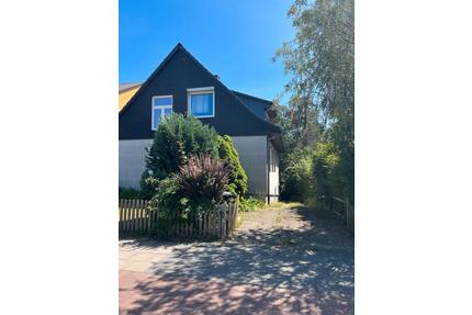 Großzügiges Zweifamilienhaus, Ahlumer Straße, Wolfenbüttel