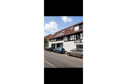 Komplett modernisierte 4,5 Zimmer-Wohnung mit 124 m in Ingersheim