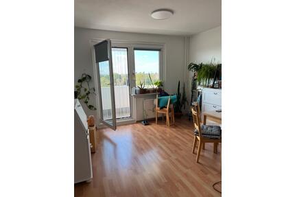 Schöne 1 12 Zimmerwohnung in Kaulsdorf Süd (Hellersdorf) - Berlin Friedrichshain-Kreuzberg