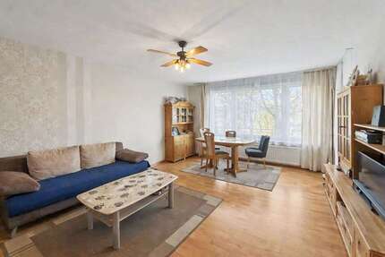 Wohnung zum Kaufen in Salzgitter 70.000,00 € 90.11 m²
