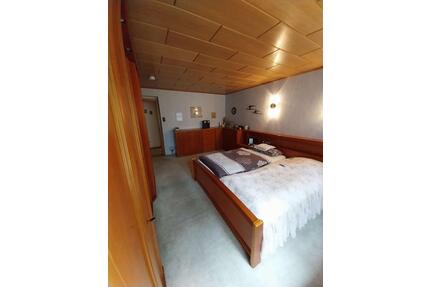 Provisionsfrei: 5-Zimmer-Wohnung (130 qm) im Grünen - Langwasser - Nürnberg Altenfurt