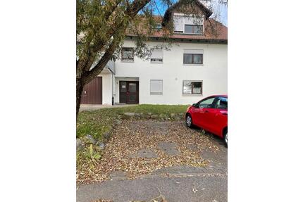 2 Zimmerwohnung 74 m2 mit Balkon und Stellplatz - Salem