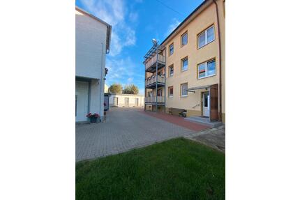 WOHNUNG ZU VERMIETEN IN NEUSTASSFURT - Staßfurt