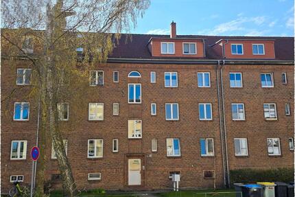 BUSCH-IMMOBILIEN - Erstbezug nach Kernsanierung! - Güstrow