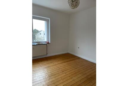 3-Zimmer-Wohnung mit Balkon - 650,00&nbsp;EUR Kaltmiete, ca.&nbsp; 74,00&nbsp;m&sup2; in Dortmund (PLZ: 44143) Brackel