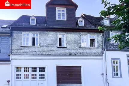 Haus zum Kaufen in Weilburg 175.000,00 € 150 m²