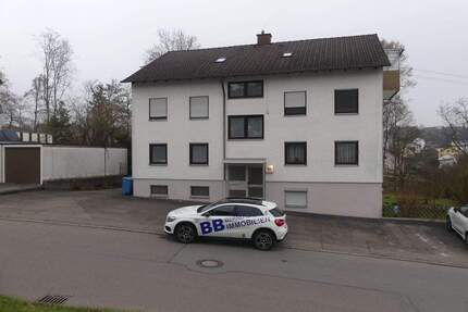 Gutes Geschäft! Wohlfühlen in der eigenen Wohnung mit Balkon und Garage direkt in Sigmaringen mit sehr hohen Rücklagen.