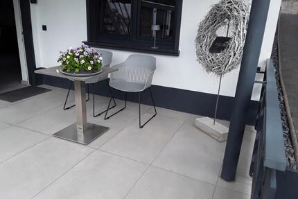 Wohnung zur Miete Vollmöbliert - 1.100,00&nbsp;EUR Kaltmiete, ca.&nbsp; 67,00&nbsp;m&sup2; in Bad Hönningen (PLZ: 53557)