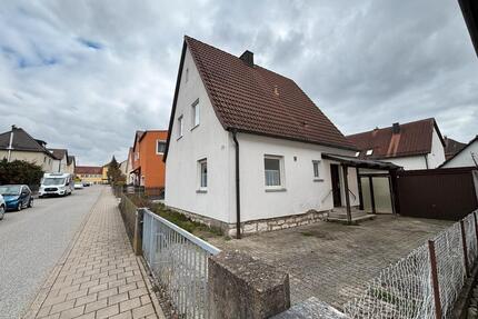 Einfamilienhaus mit Garten und Garage im Herzen Neumarkts - Neumarkt in der Oberpfalz Altenhof