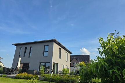bezugsfertige neue Stadtvilla mit 160 m² Wohnfläche in Königslutt - Königslutter am Elm
