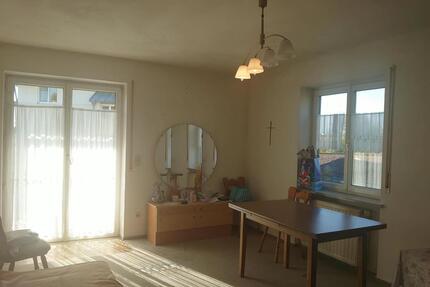 Schöne helle 2-Zimmer Erdgeschosswohnung in Hemau, Tulpenring