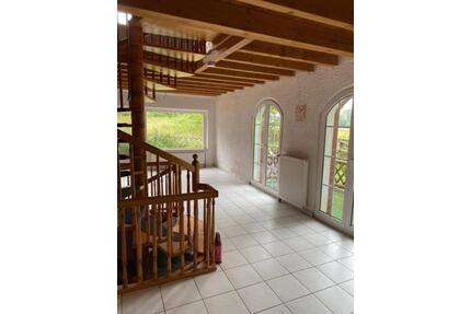 Wohnung an Reiter zu vermieten - 900,00&nbsp;EUR Kaltmiete, ca.&nbsp; 140,00&nbsp;m&sup2; in Pulheim (PLZ: 50259)