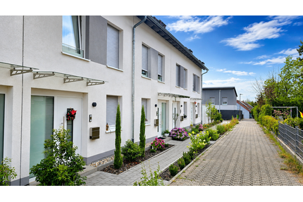 Haus zum Mieten in Linkenheim - Hochstetten 1.980,00 € 143 m²