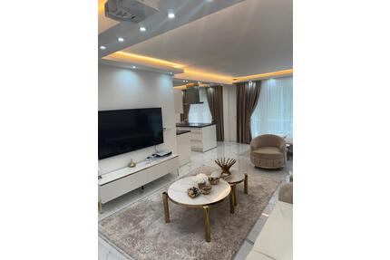 Exklusive 3-Zimmer-Wohnung mit Wintergarten & Garten – Harburg - Hamburg