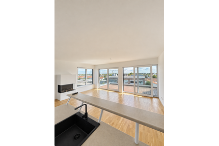Wohnung zum Mieten in Frankfurt am Main - Heddernheim 2.295,00 € 130 m²