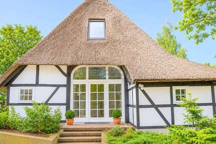 Haus zum Kaufen in Lübeck 600.000,00 € 120 m²