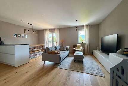 Wohnung zum Mieten in Übersee 1.591,00 € 90.8 m²