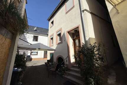 Haus zum Kaufen in Zeltingen-Rachtig 59.000,00 € 68.33 m²