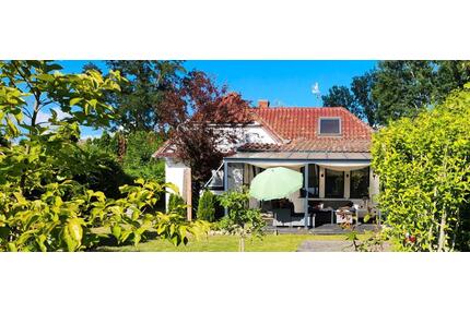 Geräumiges Wohnhaus direkt am Balaton - Suhl