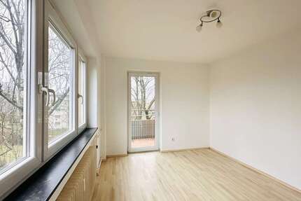 Wohnung zum Kaufen in Karlsruhe 283.000,00 € 75 m²