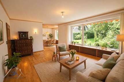 Haus zum Kaufen in Puchheim-Ort 1.450.000,00 € 217 m²