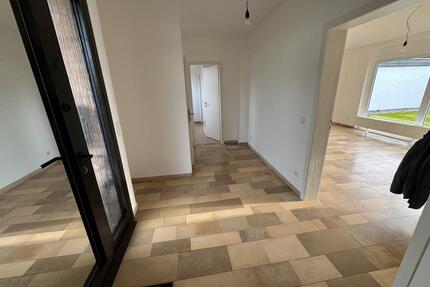 Saniertes BungalowHaus mit Garten 320qm top Lage zum Verkauf - Duisburg Essenberg