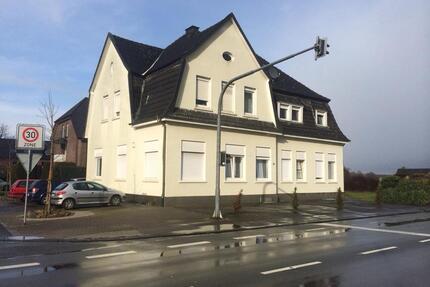 Modernisierte Altbauwohnung in 46325 Borken-Marbeck