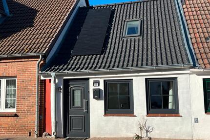 „Lütt Hus“ an der Nordsee - 110,00&nbsp;EUR Kaltmiete, in Tönning (PLZ: 25832)
