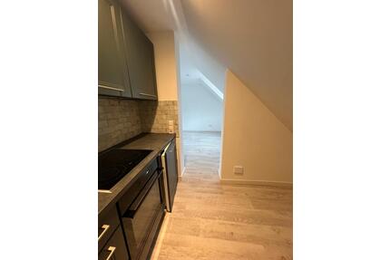 Renovierte Dachgeschosswohnung in Saarlouis - Saarbrücken