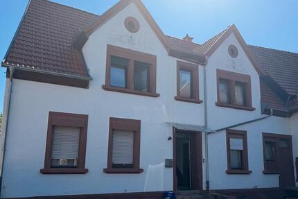Miethaus in 67659 Stockborn - 1.400,00&nbsp;EUR Kaltmiete, ca.&nbsp; 193,00&nbsp;m&sup2; in Katzweiler (PLZ: 67734)