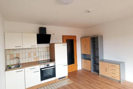 1-Zimmer-Apartment mit Balkon und Parkplatz – sofort bezugsfrei - Passau Maierhof