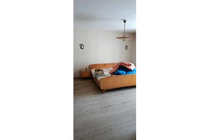 Mietwohnung in 2-Familienhaus, ca. 110m2 auf 2 Etagen - Mönchengladbach West