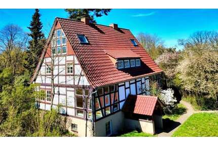 Haus zum Kaufen in Bad Hersfeld 333.000,00 € 271 m²