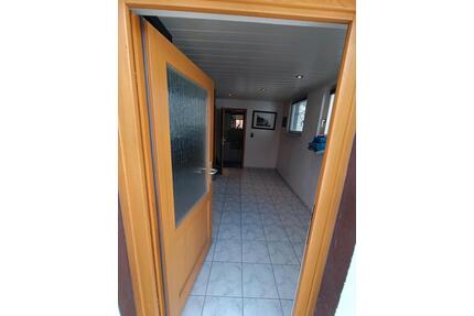 2-Zimmer Maisonettewohnung 58m² Balkon Wintergarten Tierfreundlic - Kirchheim an der Weinstraße