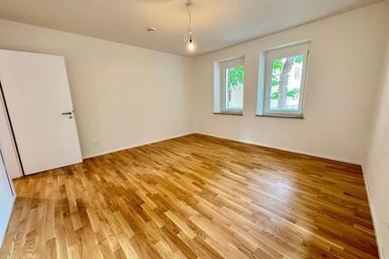 Modernes Wohnen in zentraler Lage - Erstbezug nach Sanierung - Esslingen am Neckar