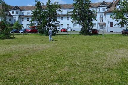 Geräumige 4-Raumwohnung im Erdgeschoss mitten im Grünen - Nordhausen