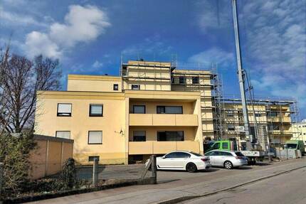 Wohnen mit Freiheit - Licht, Ruhe und Blick in drei Himmelsrichtungen - Straubing