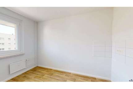 Wohnung zum Mieten in Halle 422,00 € 70.38 m²