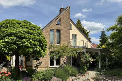 Haus zum Kaufen in Ludwigsfelde 680.000,00 € 160 m²