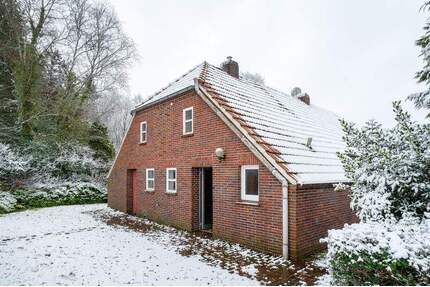 TRAUMLAGE! Landarbeiterhaus mit Doppelgarage! - Ochtersum Neuschoo