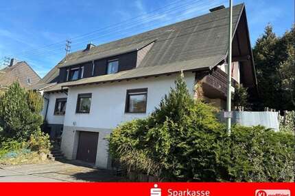 Haus zum Kaufen in Betzdorf 178.000,00 € 194 m²
