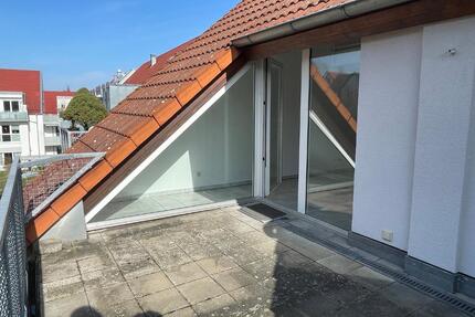 Maisonette-Wohnung mit Loggia und Blick in den Wiesengrund - Fürth Eigenes Heim