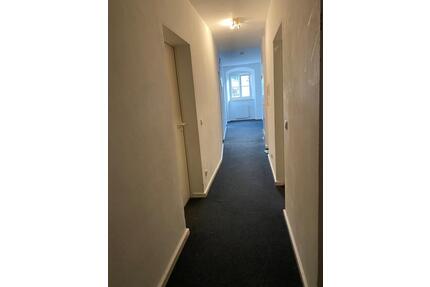 Schöne, helle 3-Zimmer Whg. am Marktplatz ab 01.04.2026 frei - Eichstätt