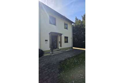 Haus zum Kaufen in Nürtingen 320.000,00 € 87 m²
