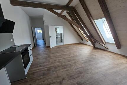 Frisch renovierte KfW 40+ Wohnung nahe Ansbach - Burk