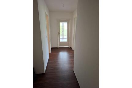 Stielvolle 2-Raum Wohnung - 645,00&nbsp;EUR Kaltmiete, ca.&nbsp; 46,00&nbsp;m&sup2; in Wilsdruff (PLZ: 01723)